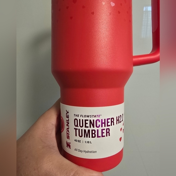 NWT Stanley 2025 Valentine's Day Limited Edition The Flowstate Quencher 40 oz - Picture 6 of 10